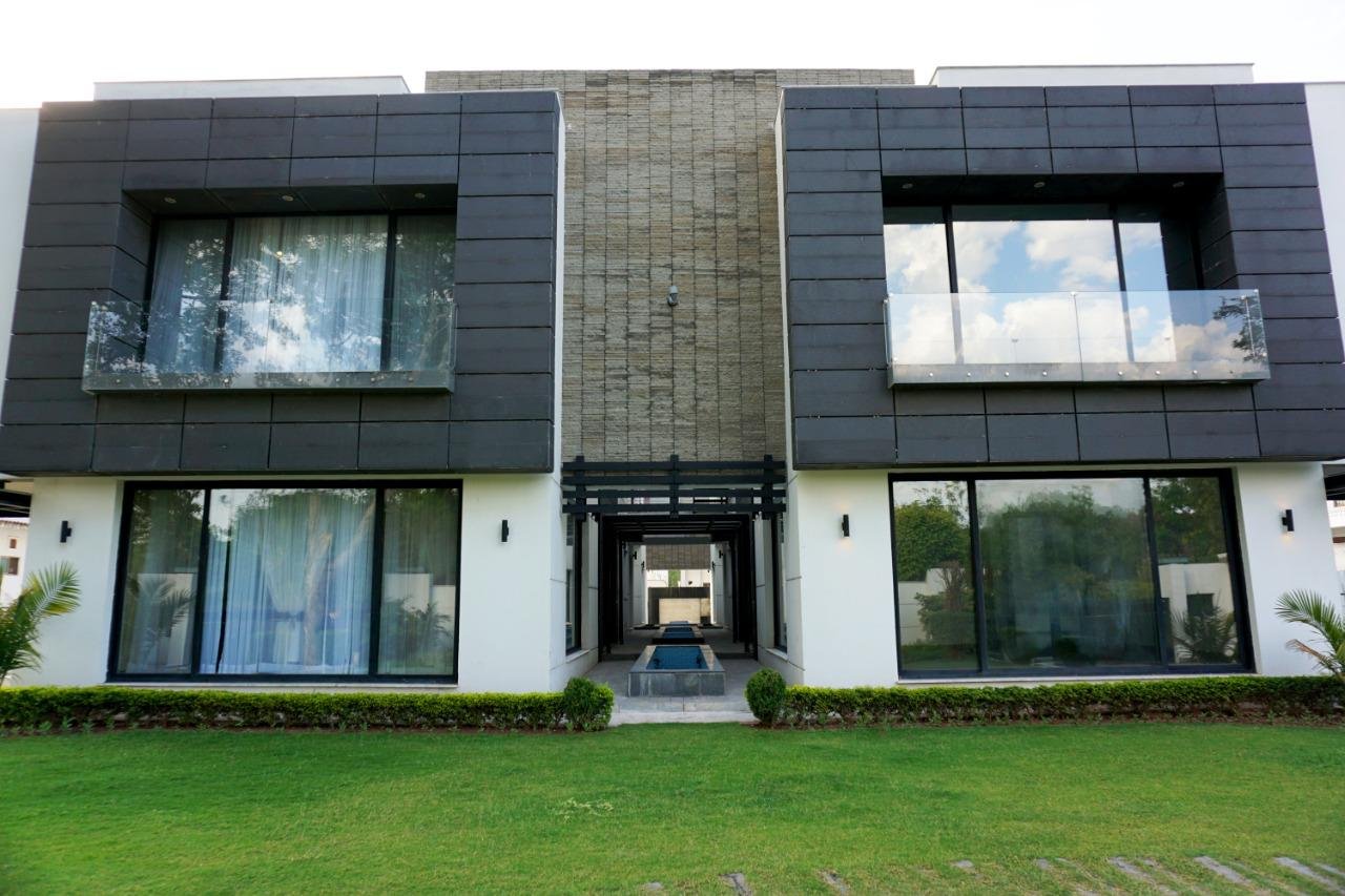 Luxury suite at Royal Stay Islamabad