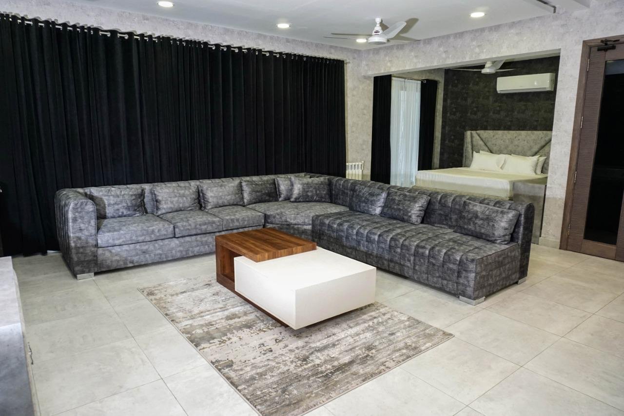 Suite 2