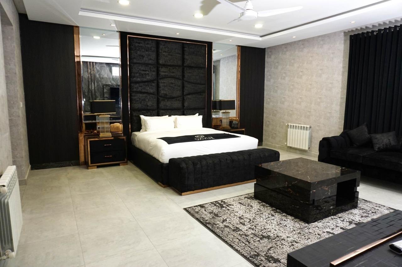 Suite 6